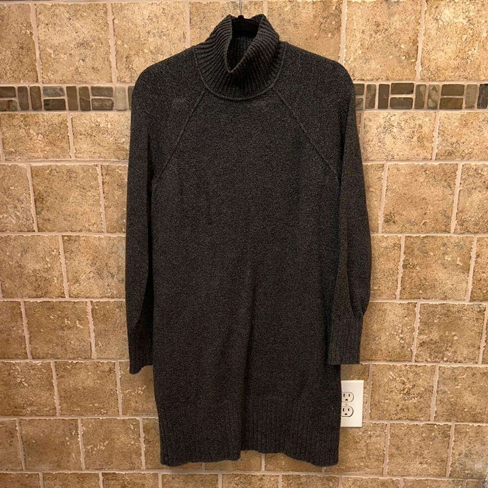 Moc Turtle Neck Sweater Dress Banana Republiclic M